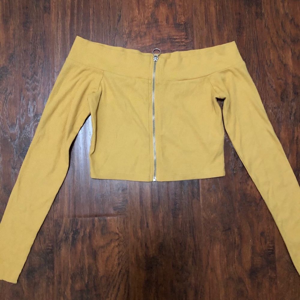 Forever 21 Long Sleeve Crop Top